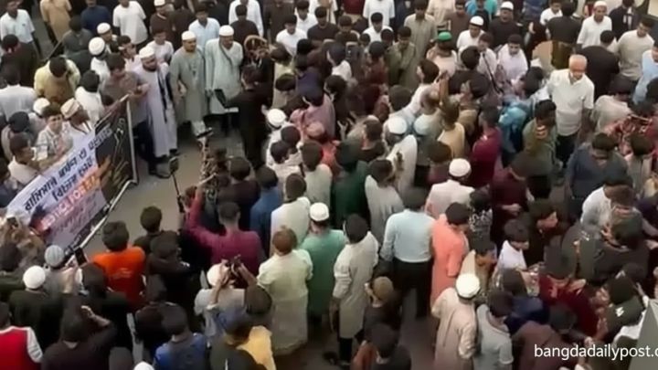 রামিসা হত্যার বিচার দাবিতে মিরপুরে সড়ক অবরোধ করে বিক্ষোভ