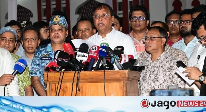 পশু কোরবানি / ঢাকা দক্ষিণ সিটিকে জীবাণুমুক্ত করতে ৪৬ টন ব্লিচিং পাউডার বিতরণ