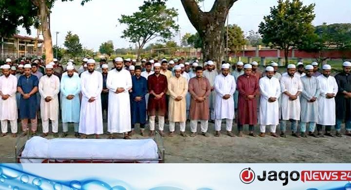 পাওনা টাকার দাবিতে জানাজা আটকে দিলেন বিএনপি নেতা