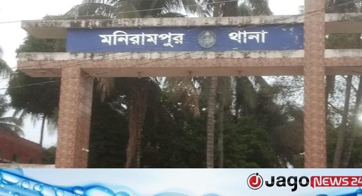 মোটরসাইকেল নিয়ন্ত্রণ হারিয়ে গাছে ধাক্কা, দুই যুবক নিহত