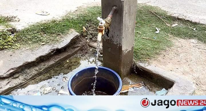 ডিপ টিউবওয়েলে উঠছে চায়ের মতো গরম-লবণাক্ত পানি