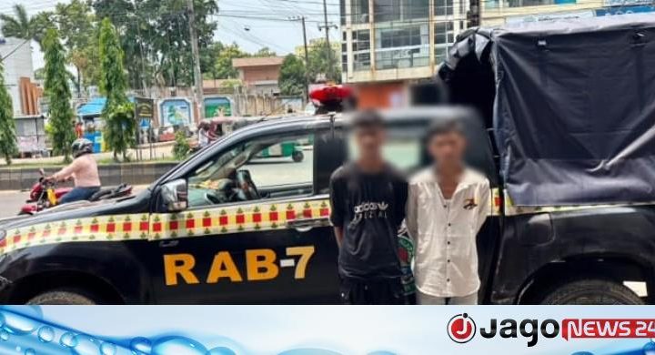 পিকআপে চালকের আসনের পেছনে লুকানো ছিল ৯ হাজার ৬৯০ ইয়াবা