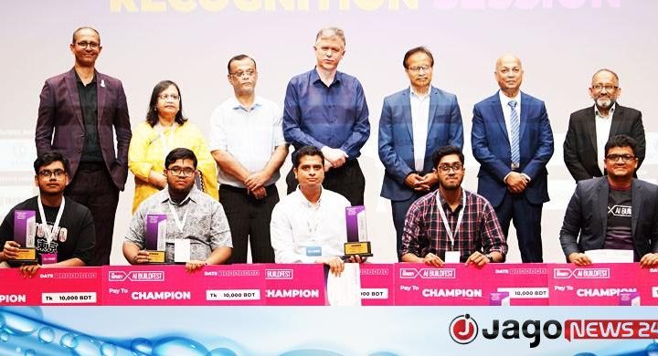 এআই দিয়ে বাস্তব সমস্যার সমাধানে বসেছিলেন দেশের হাজারও তরুণ