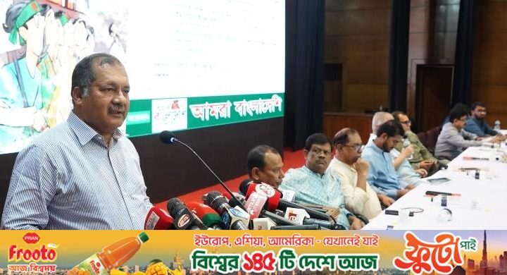 তথ্যমন্ত্রী / ইতিহাস ঠিকভাবে কথা বললে বিকৃতকারীরা হেলিকপ্টারে পালাতে বাধ্য হয়