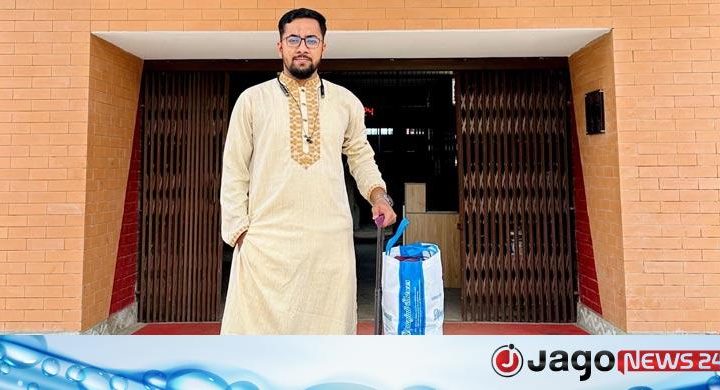 হল ছাড়লেন জাকসুর জিএস, সময় চাইলেন ভিপি
