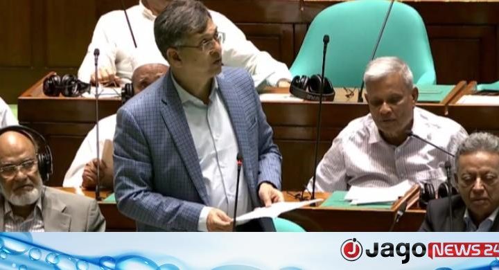 সব জায়গায় দুর্নীতি, ঘুরেফিরে দোষ হয় রাজনীতিবিদের: স্বরাষ্ট্রমন্ত্রী