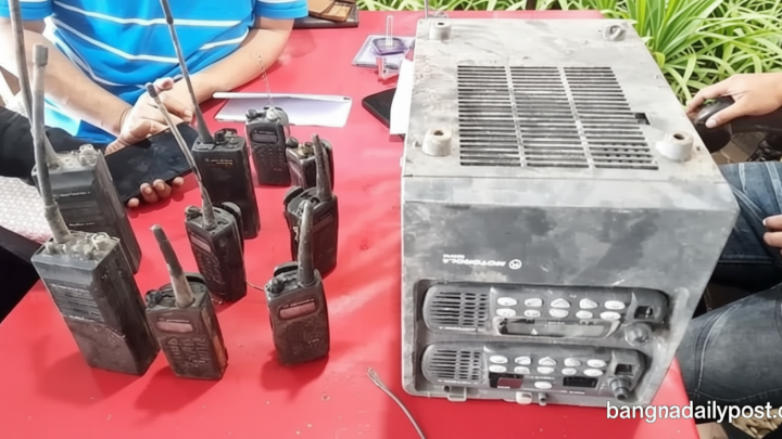 ১৯ বছর পর বেতার যন্ত্রপাতি ফেরত পেলেন সাবেক এমপি লালু