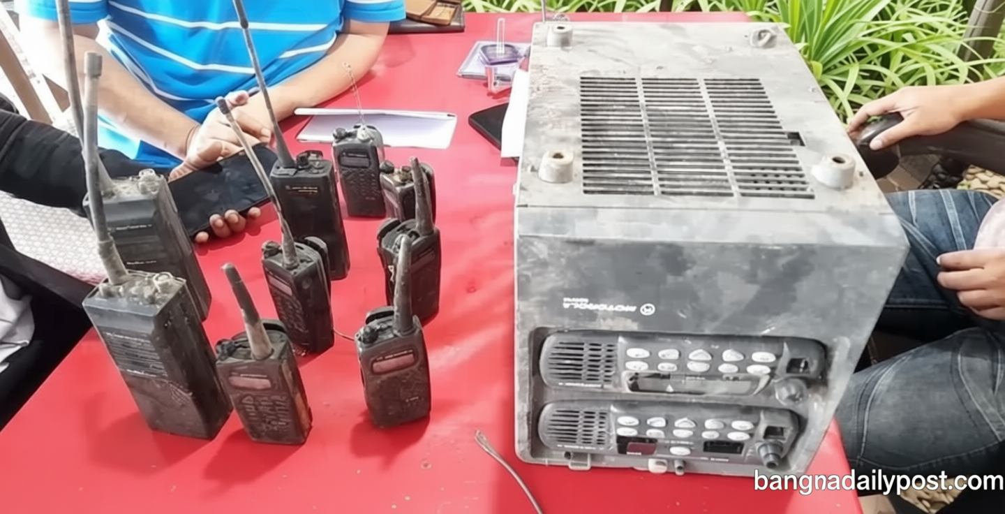 ১৯ বছর পর বেতার যন্ত্রপাতি ফেরত পেলেন সাবেক এমপি লালু