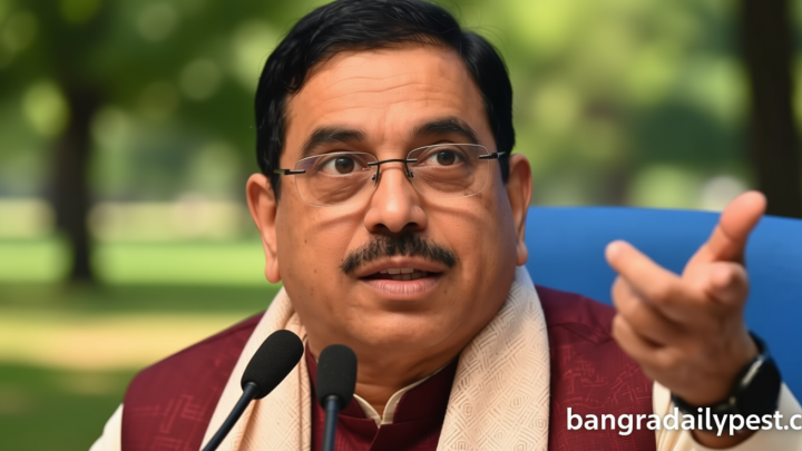 ভিডিও ভাইরাল / লোডশেডিংয়ের কারণে জনসংখ্যা বেড়েছে: বলেছিলেন ভারতের নতুন শিক্ষামন্ত্রী