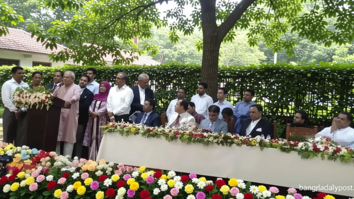 আদালত যেন হাসিনার আদালতে পরিণত না হয়: রিজভী