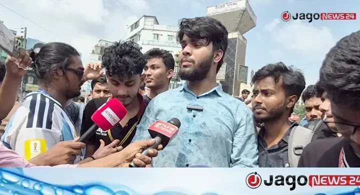 শিক্ষার্থীদের আন্দোলনে ছেলের অংশগ্রহণের জেরে পদ হারালেন বিএনপি নেতা