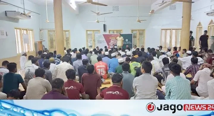 জুলাই শহীদদের স্মরণে চবিতে চাকসুর আলোচনা সভা