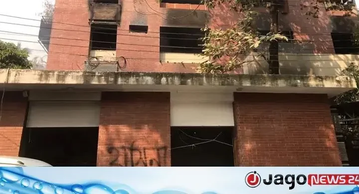 ধানমন্ডিতে শেখ হাসিনার পরিত্যক্ত বাসভবনে ঝুলছিল যুবকের মরদেহ