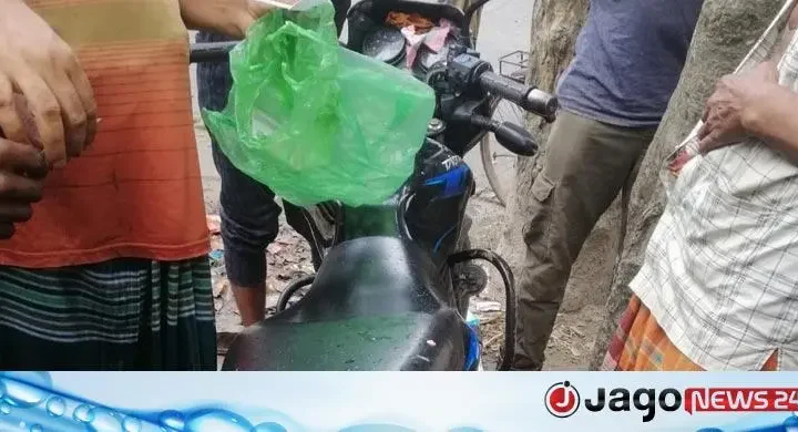 বাসচাপায় পিষ্ট হয়ে মোটরসাইকেল আরোহী নিহত