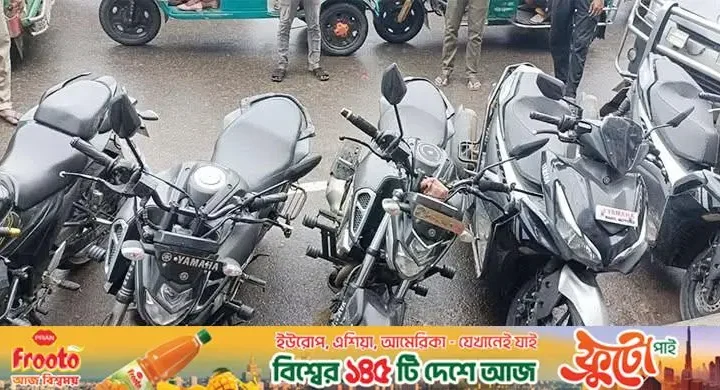 বাইকার গ্যাংয়ের কাছে ছিল ১ লাখ ইয়াবা, পাঁচ মোটরসাইকেলসহ আটক ৬