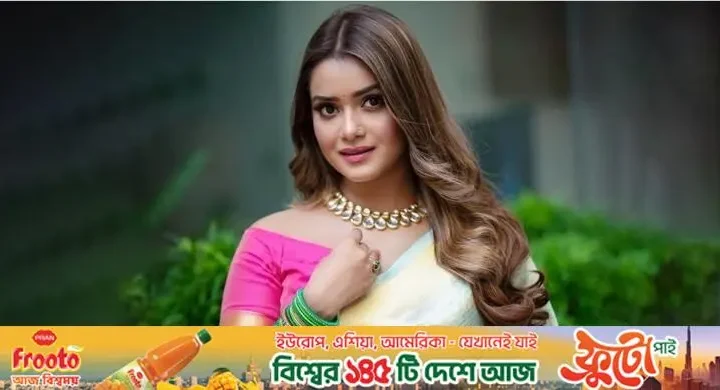 ২৮ হাজার টাকার শাড়ির জন্য আসামি হয়ে আদালতে তানজিন তিশা