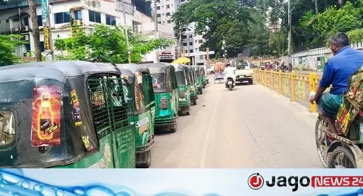 ঘণ্টার পর ঘণ্টা লাইনে দাঁড়িয়েও মিলছে না গ্যাস, বিপাকে চালক-যাত্রী