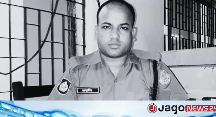 ফেনীতে সড়ক দুর্ঘটনায় চট্টগ্রাম নগর পুলিশের কনস্টেবল নিহত