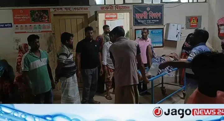 ফুটবল খেলাকে কেন্দ্র করে ককটেল বিস্ফোরণ, আহত ১০