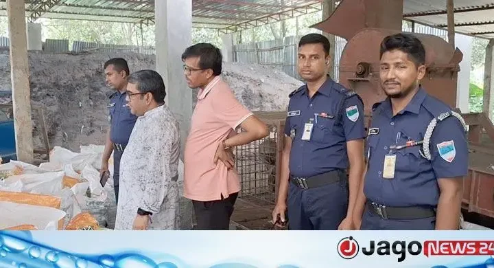 অন্যের প্যাকেটে সার বাজারজাত, কারখানা মালিককে জরিমানা