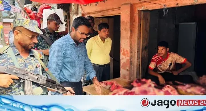 মূল্য তালিকা না থাকায় তিন মাংস ব্যবসায়ীকে জরিমানা