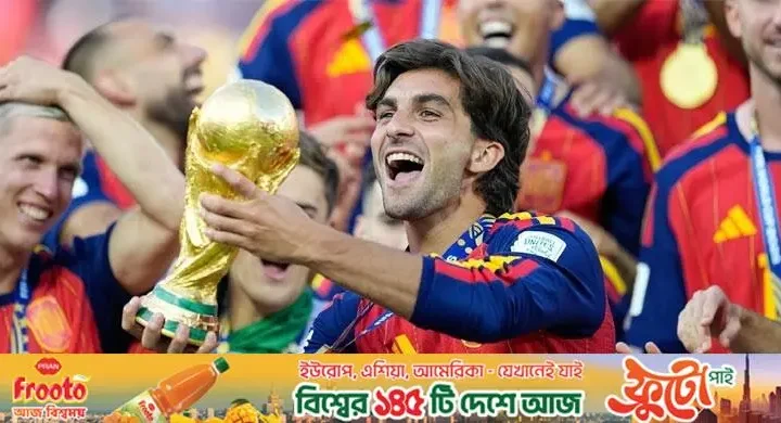 কত টাকায় বার্সা ছেড়ে পিএসজিতে গেলেন বিশ্বকাপ ফাইনালের নায়ক?