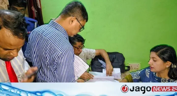 অনুমোদনহীন পণ্য বিক্রি-চিকিৎসক পরিচয়ে প্রতারণার দায়ে ৩ জনের কারাদণ্ড