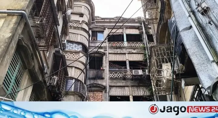 কলকাতায় হোটেলে আগুন / জরাজীর্ণ ভবনে চলছিল রমরমা ব্যবসা, মানা হতো না কোনো নিয়ম