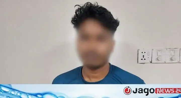 কাভার্ডভ্যানের চাপায় আইইউবি শিক্ষার্থী নিহত, চালক গ্রেফতার