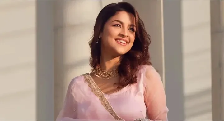 গোলাপি বাস নিয়ে সাদিয়া আয়মান বললেন, ‘সমস্যাটা অন্য জায়গায়’